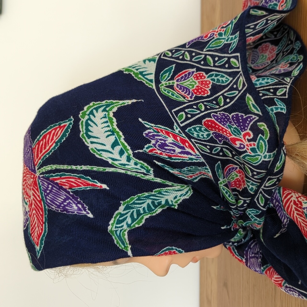Vintage Square Navy Floral Scarf - Picture 2 of 5